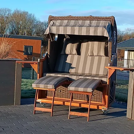 Black Pearl Seeparx Nahe Scharbeutz Und Haffkrug Hund Zaun Umzaeunt Дом отдыха
